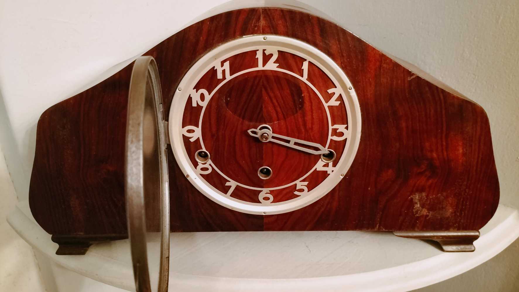 Mantel Clocks Wooden Mantel Clock for sale in Durban (ID604569326)