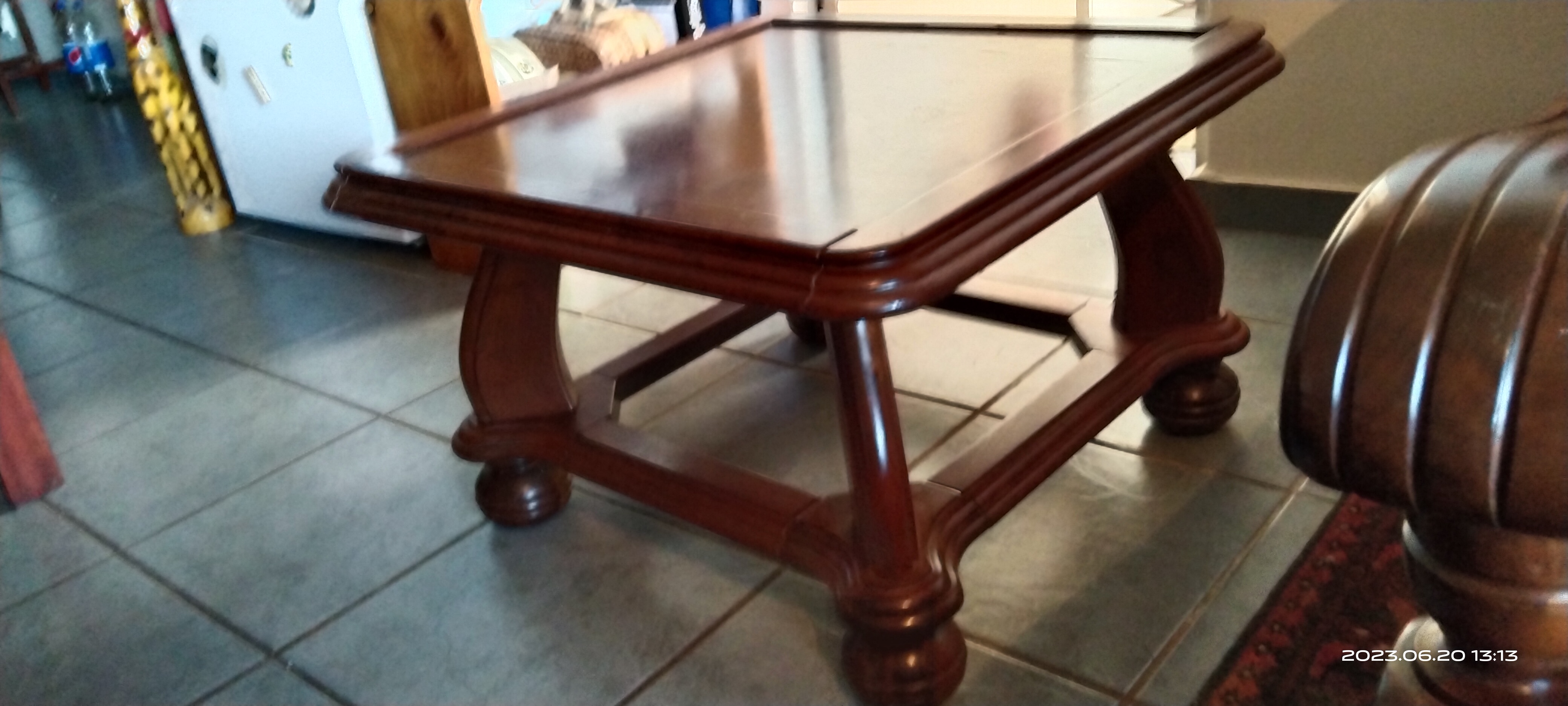 Tables Grafton Everest Coffee Table was listed for R1,000.00 on 11