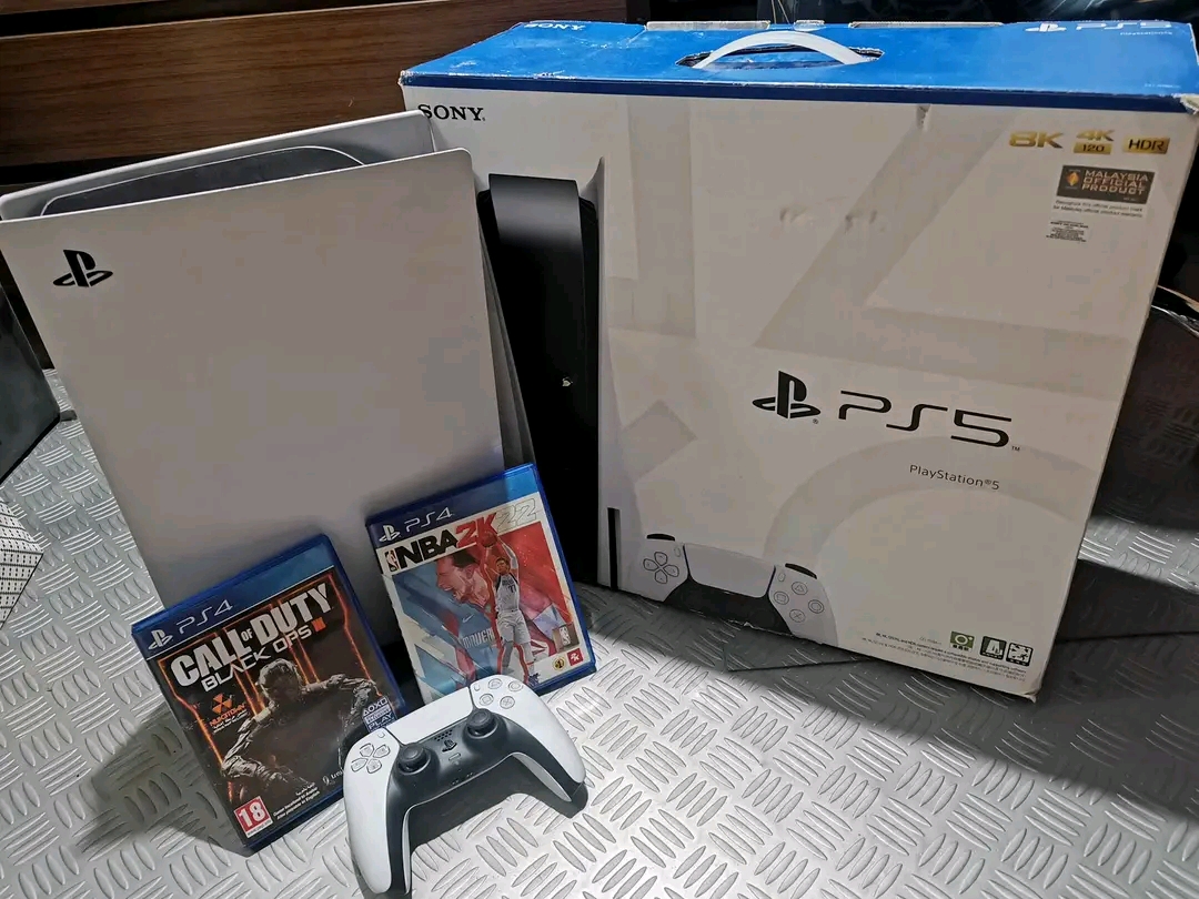 PlayStation Playstation was sold for R7,500.00 on 21 Dec at 1024 by