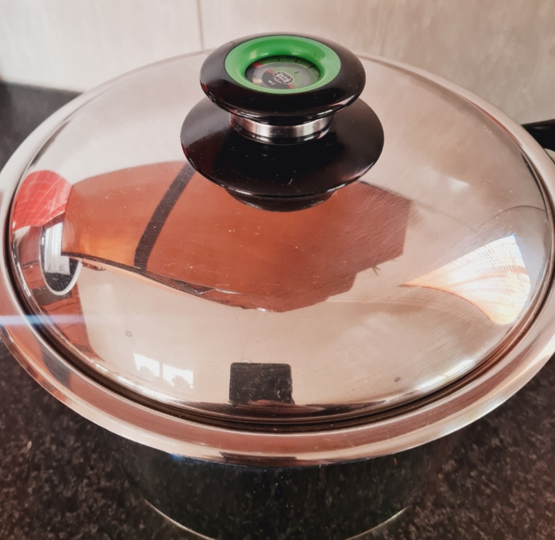 Pots AMC Pot 24cm Super High for sale in Potgietersrus (ID591401143)