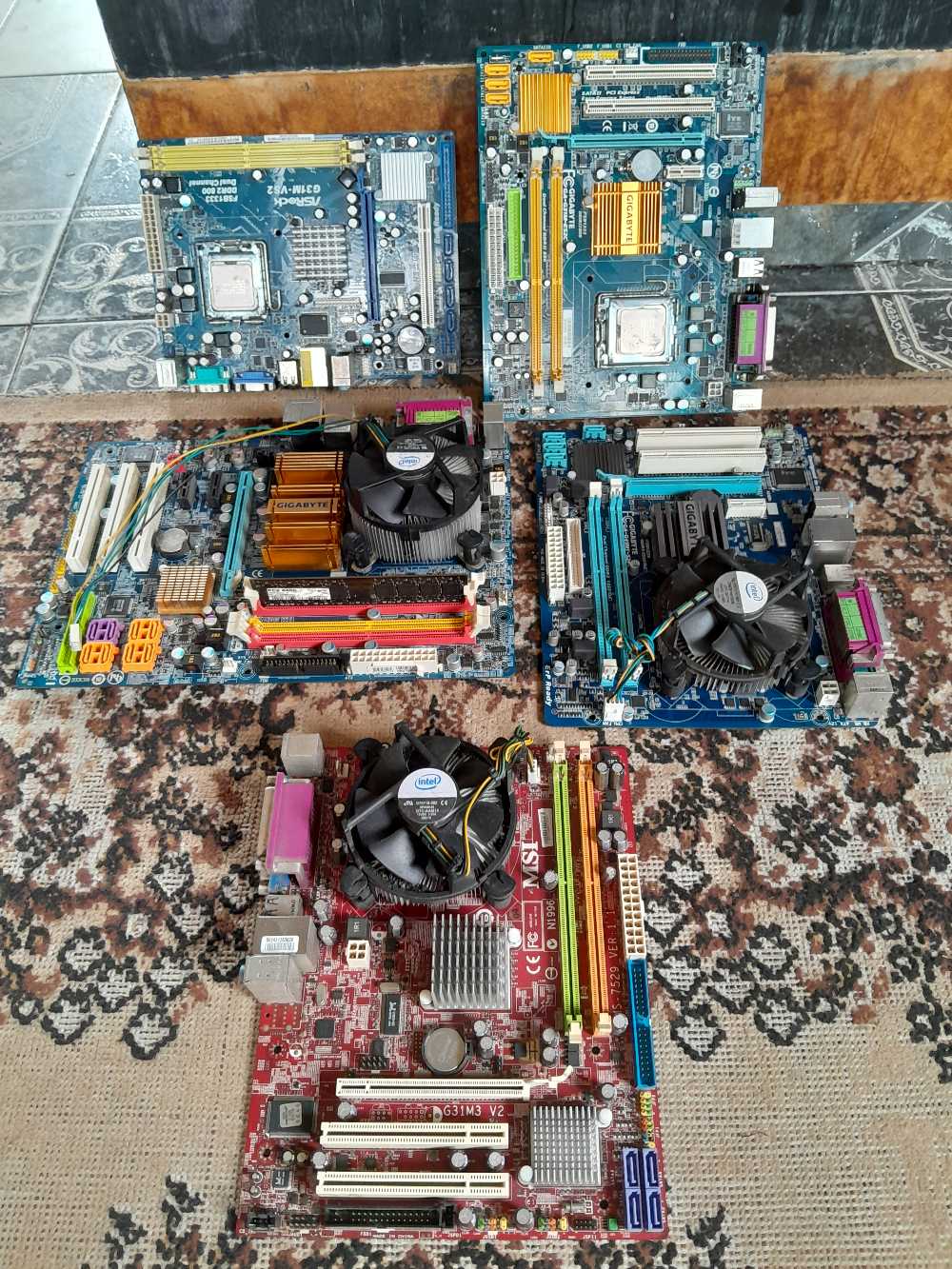 Motherboard & CPU Bundles 5 motherboard 775 dual core for sale in