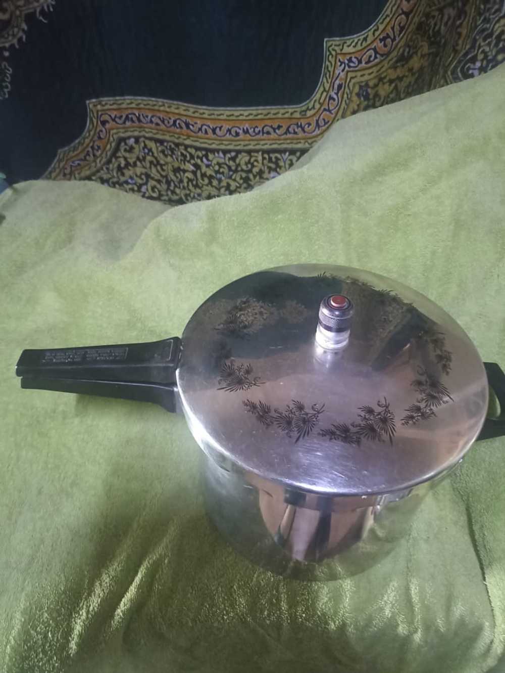 Pressure Cookers Duraware pressure cooker for sale in Johannesburg (ID615780645)