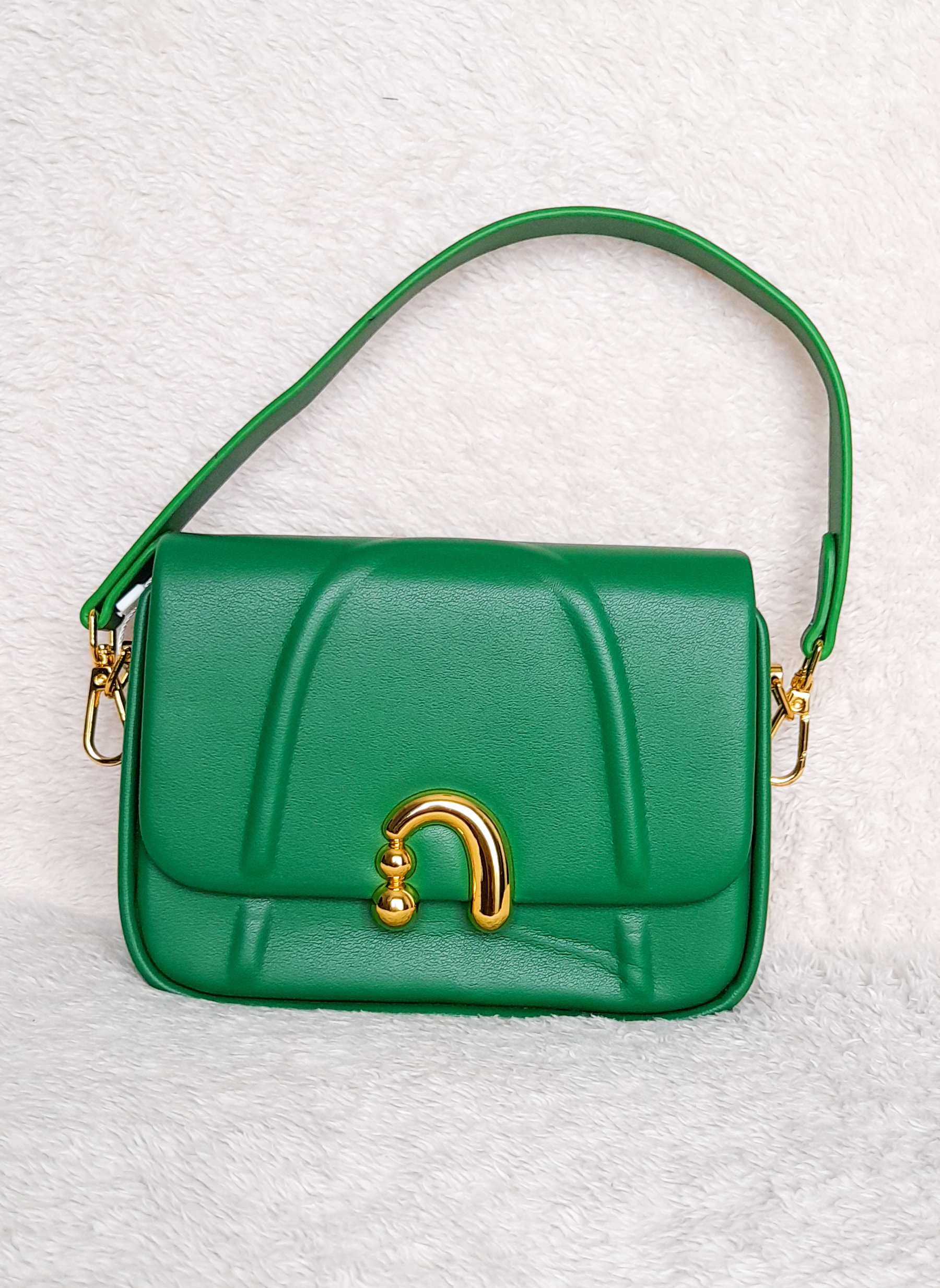 Handbags & Bags SA Fashion Master Pieces Ladies Handbags was sold